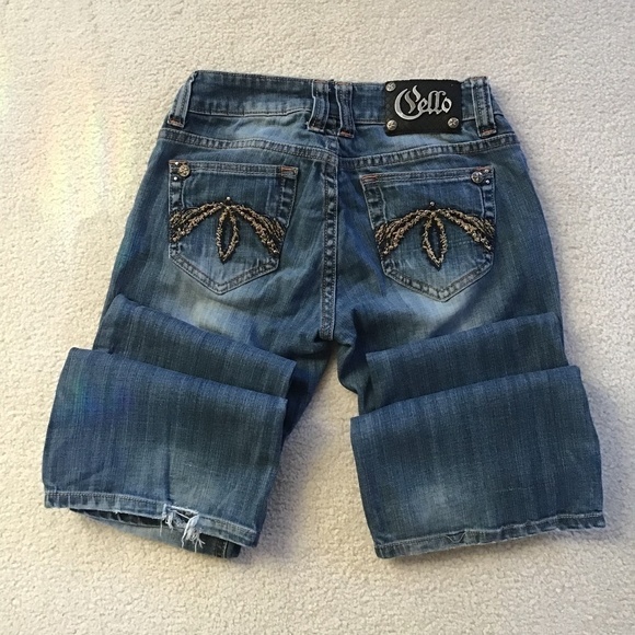 CELLO JEANS DISTRESSED SIZE 1 BOOT CUT - Picture 3 of 7